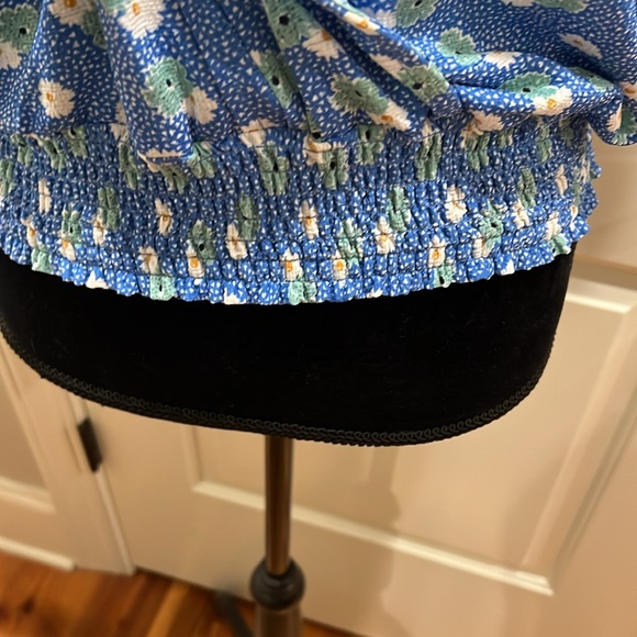 Neck cross over noise with wide band elastic hemline for blousing loose sleeve - Picture 4 of 6